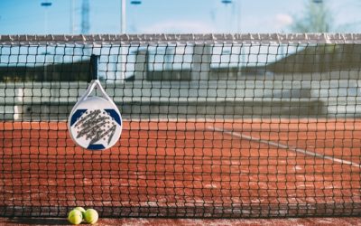 Partecipate anche voi ai corsi di padel a Busto Arsizio di Island Fun Village!