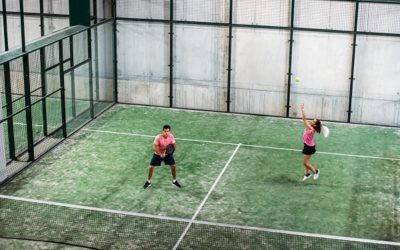 Come sono comodi e innovativi i campi coperti da padel a Busto Arsizio di Island Fun Village!