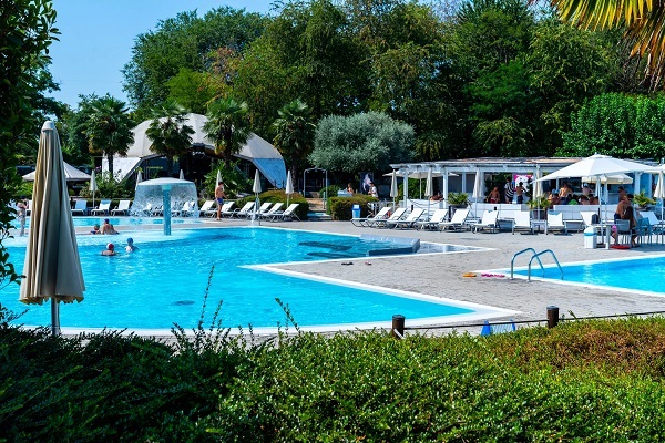 Le piscine di Island Fun Village.