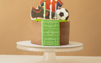 Idee per feste di compleanno sportive: celebrare con calcetto, padel e un tuffo in piscina